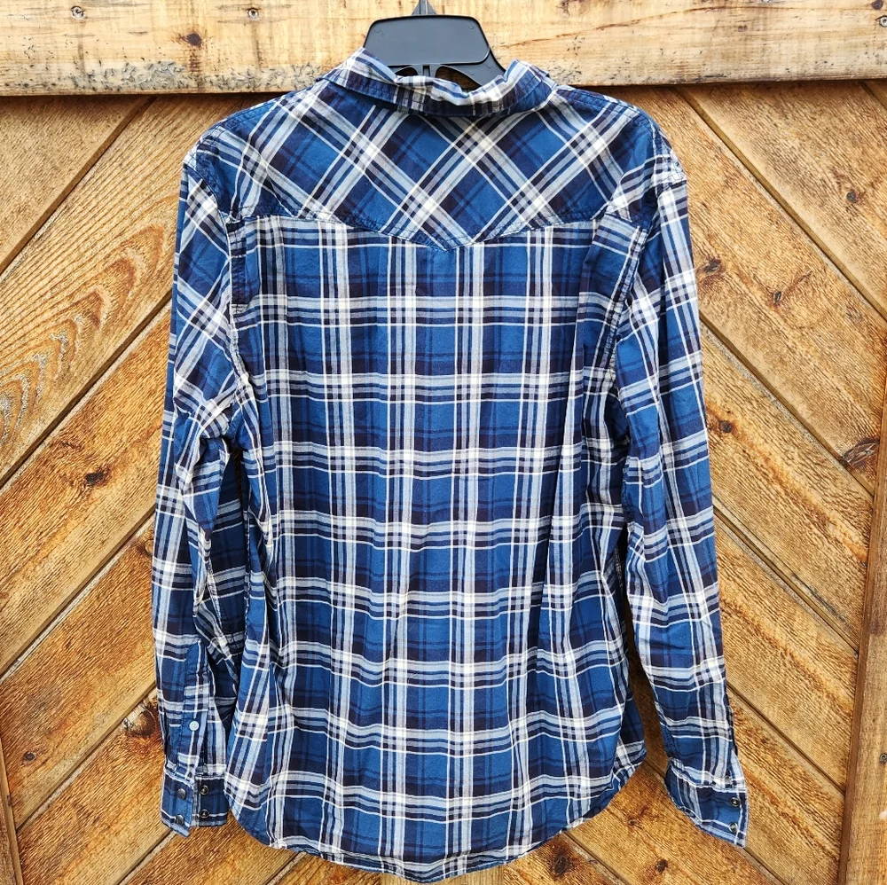 American Eagle Vintage Fit Snap Down Shirt - Picture 2 of 6